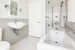 accessible-bathroom-02